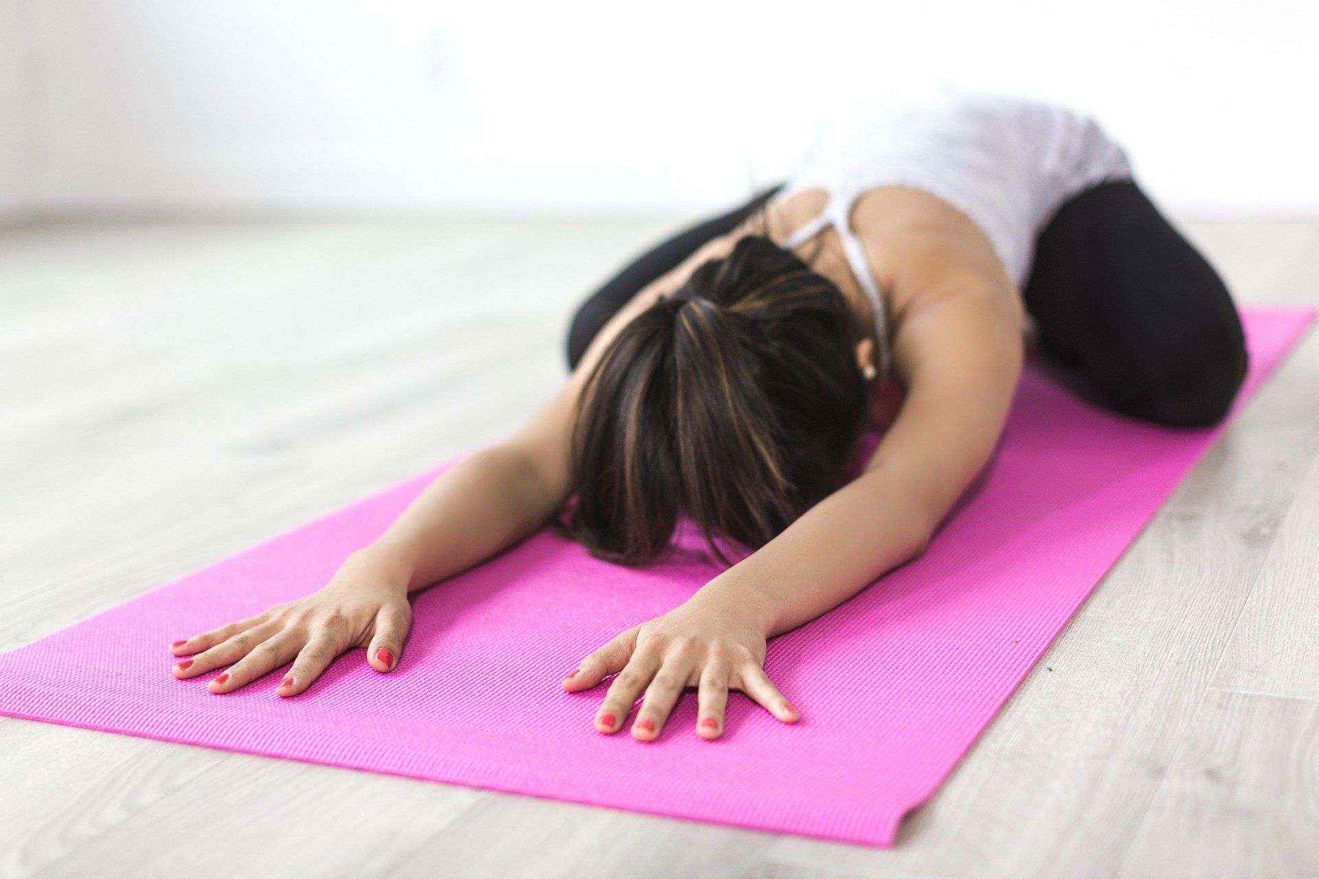 Como descubrir la modalidad de yoga más acertada , según el estudio Yogasenzia