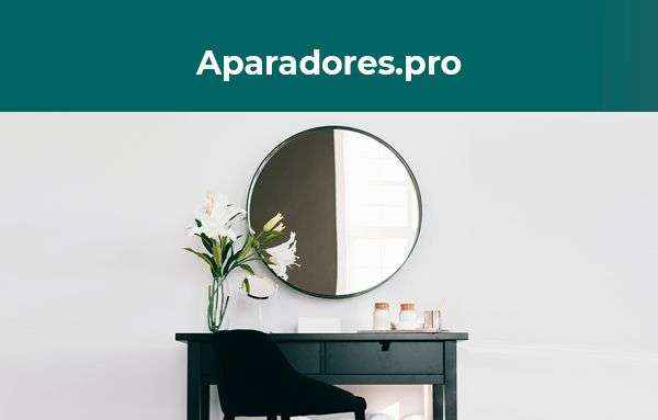Aparadores y vitrinas de salón según Aparadores.pro
