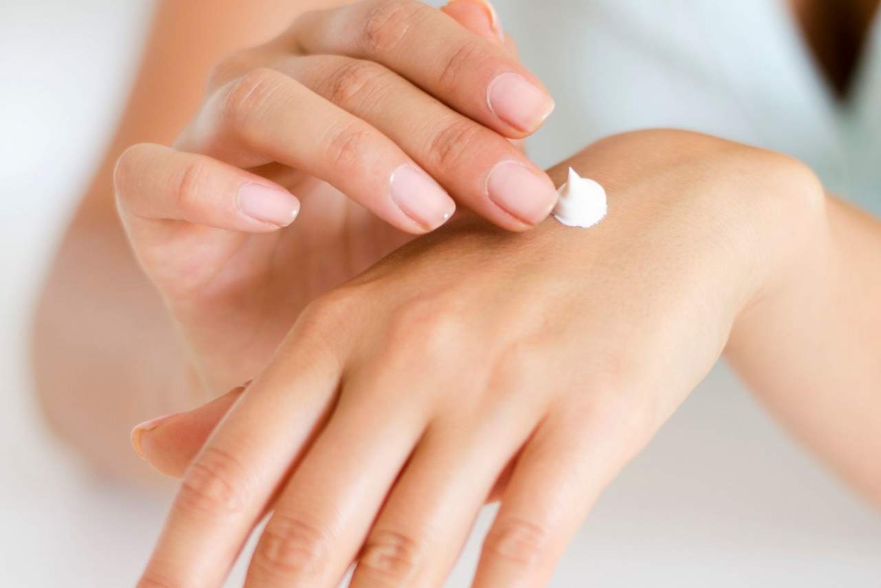 El bálsamo de extractos naturales: crema CBD para tatuajes