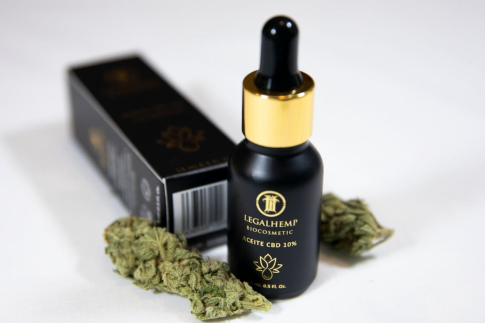 ¿Cuáles son los beneficios del aceite CBD?: Legalhemp Biocosmetic