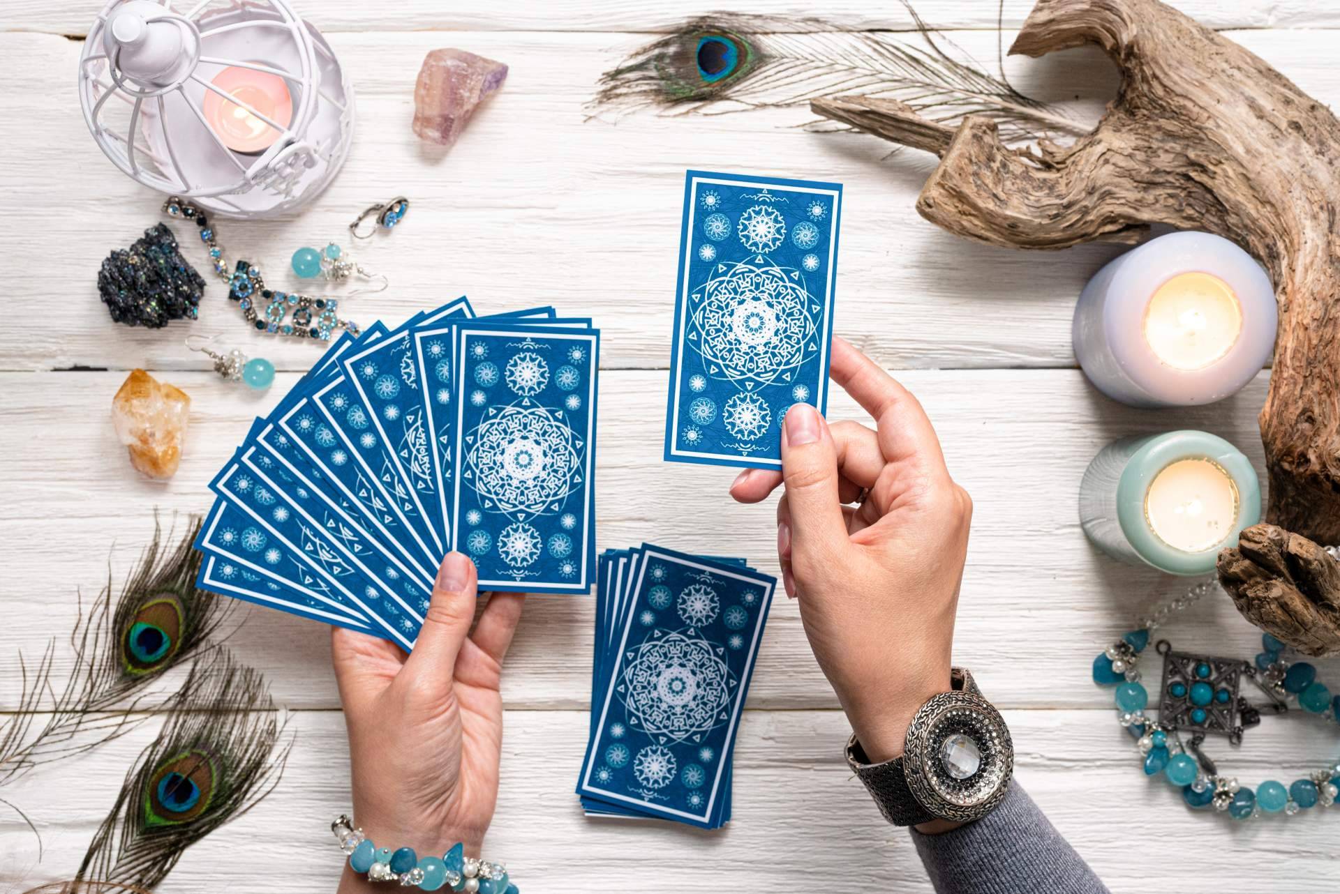 Universo del Tarot: Tarot del Amor Verdadero