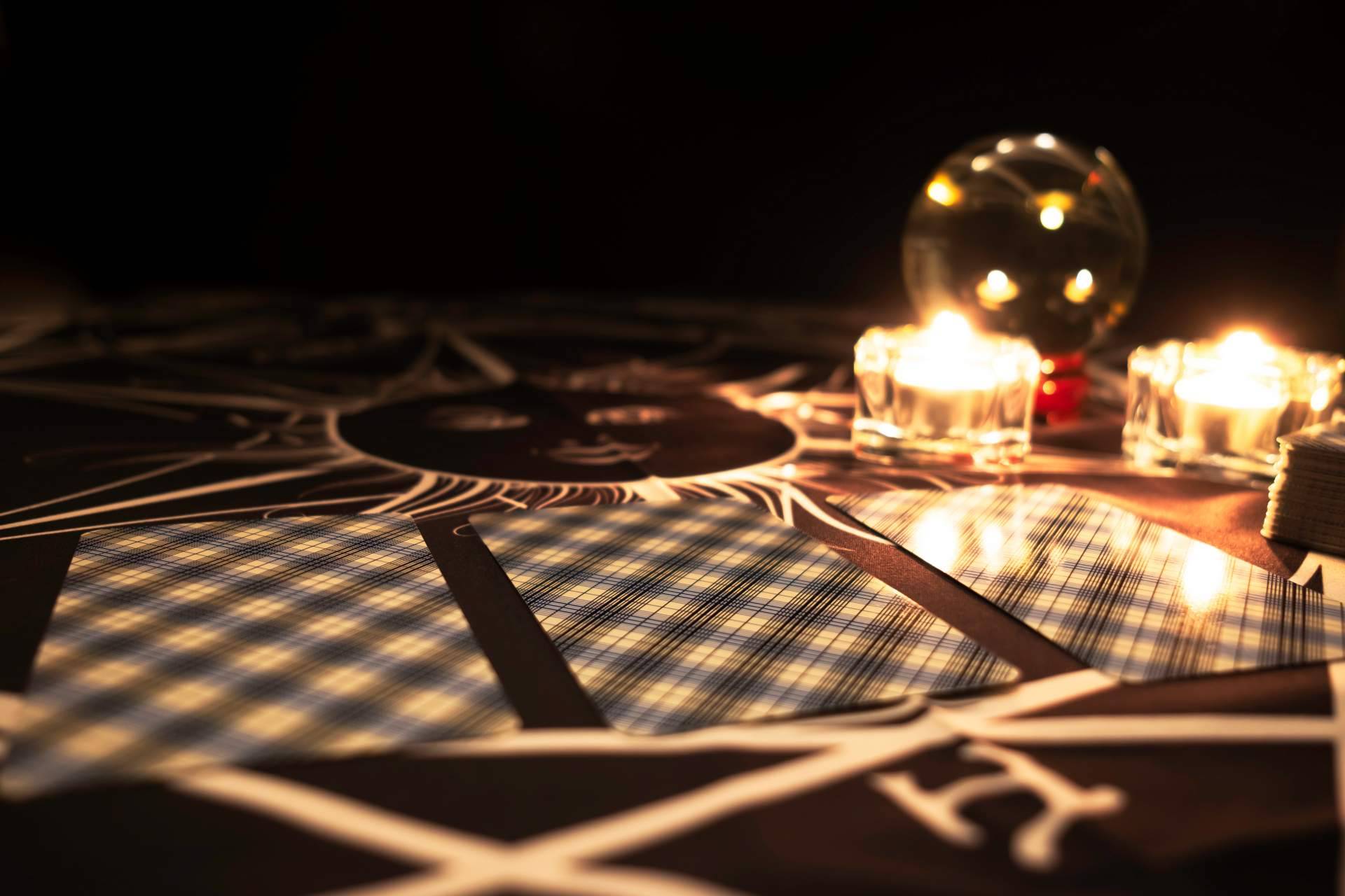 ¿Dónde encontrar servicios de tarot barato?, por El Tarot de las Meigas