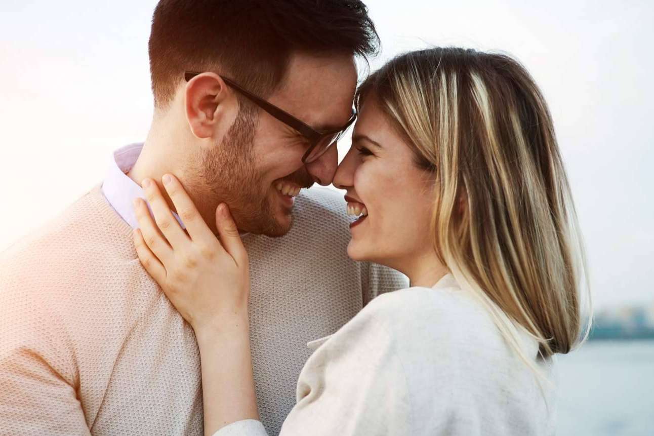 ¿Cómo sorprender a la pareja para recuperar la pasión? Las opciones de lacestadelplacer.com