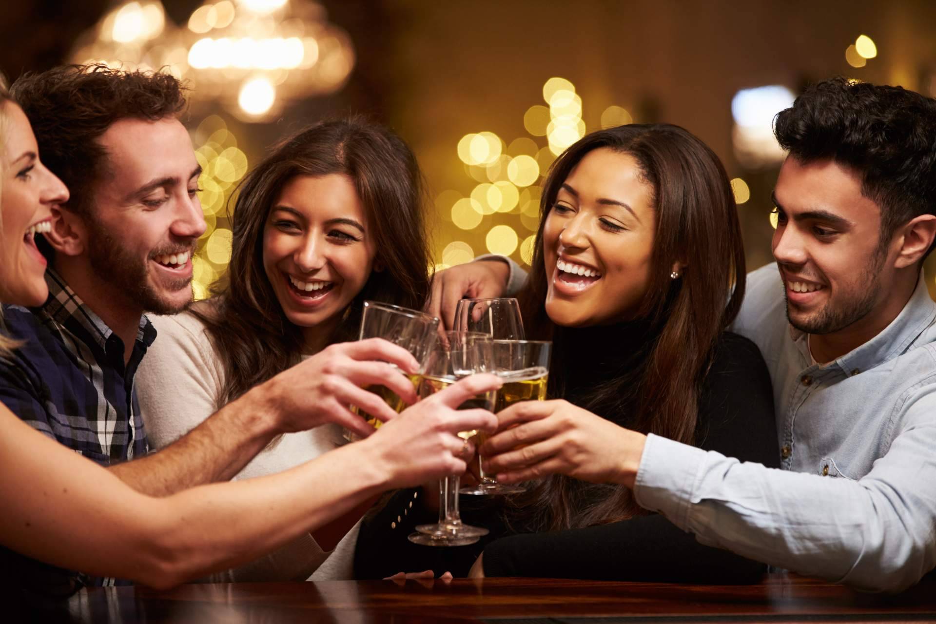 ¿Dónde leer relatos swinger?, de la mano de Solo Adultos Dating