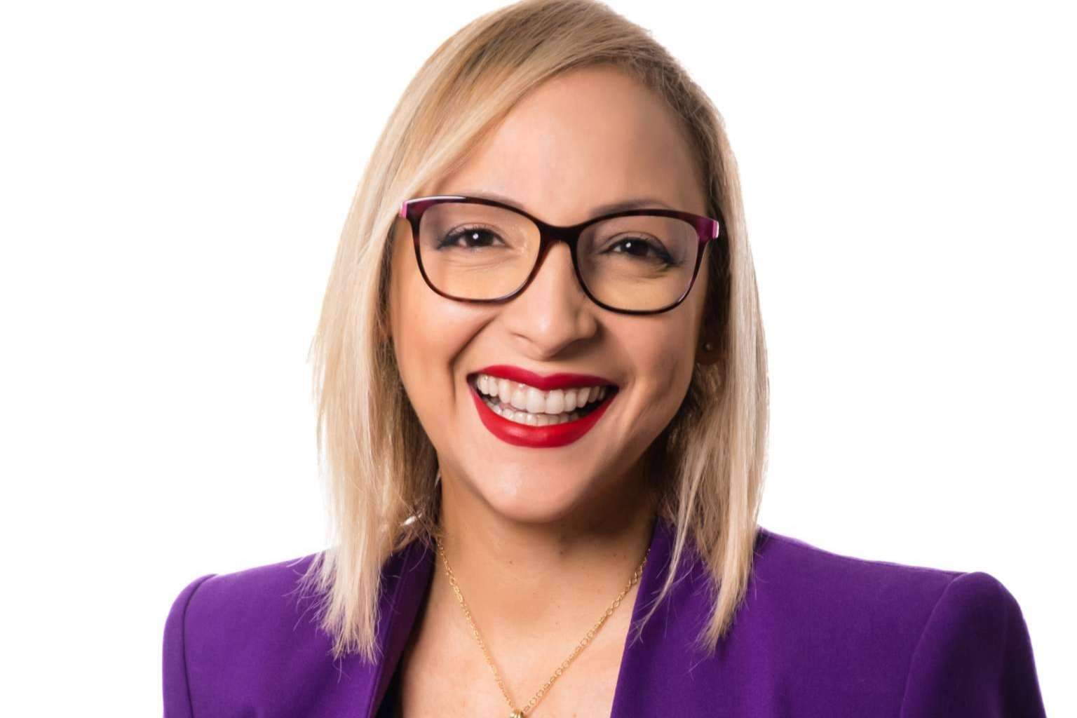 Yasmari Bello explica el significado de ver el 2222