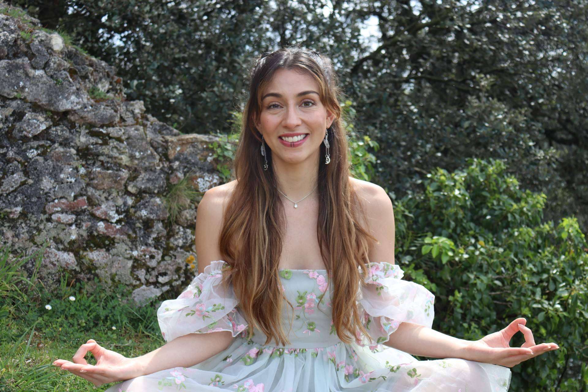 KatheYogui usa la terapia holística como herramienta de bienestar